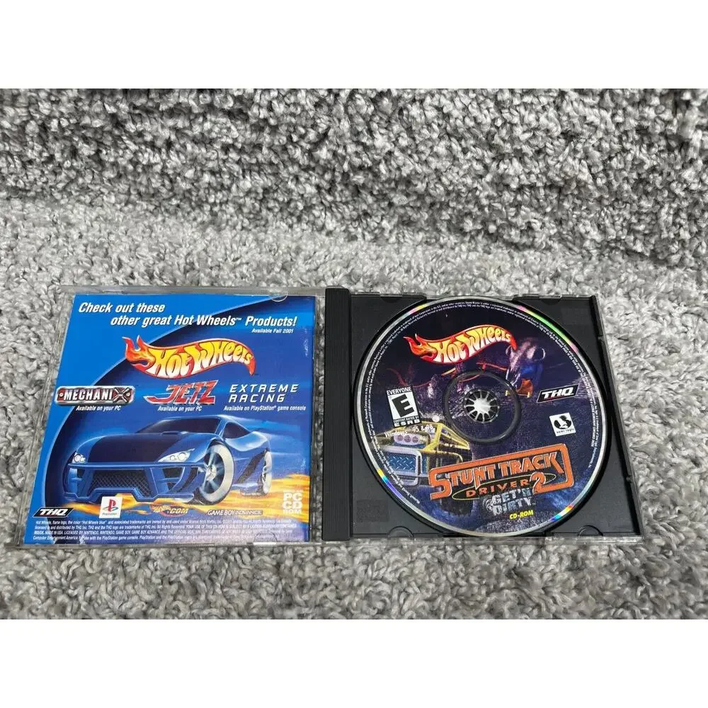 Hot Wheels Stunt Track Driver 2 Getn Dirty CD ROM Video Games Windows PC 95/98
